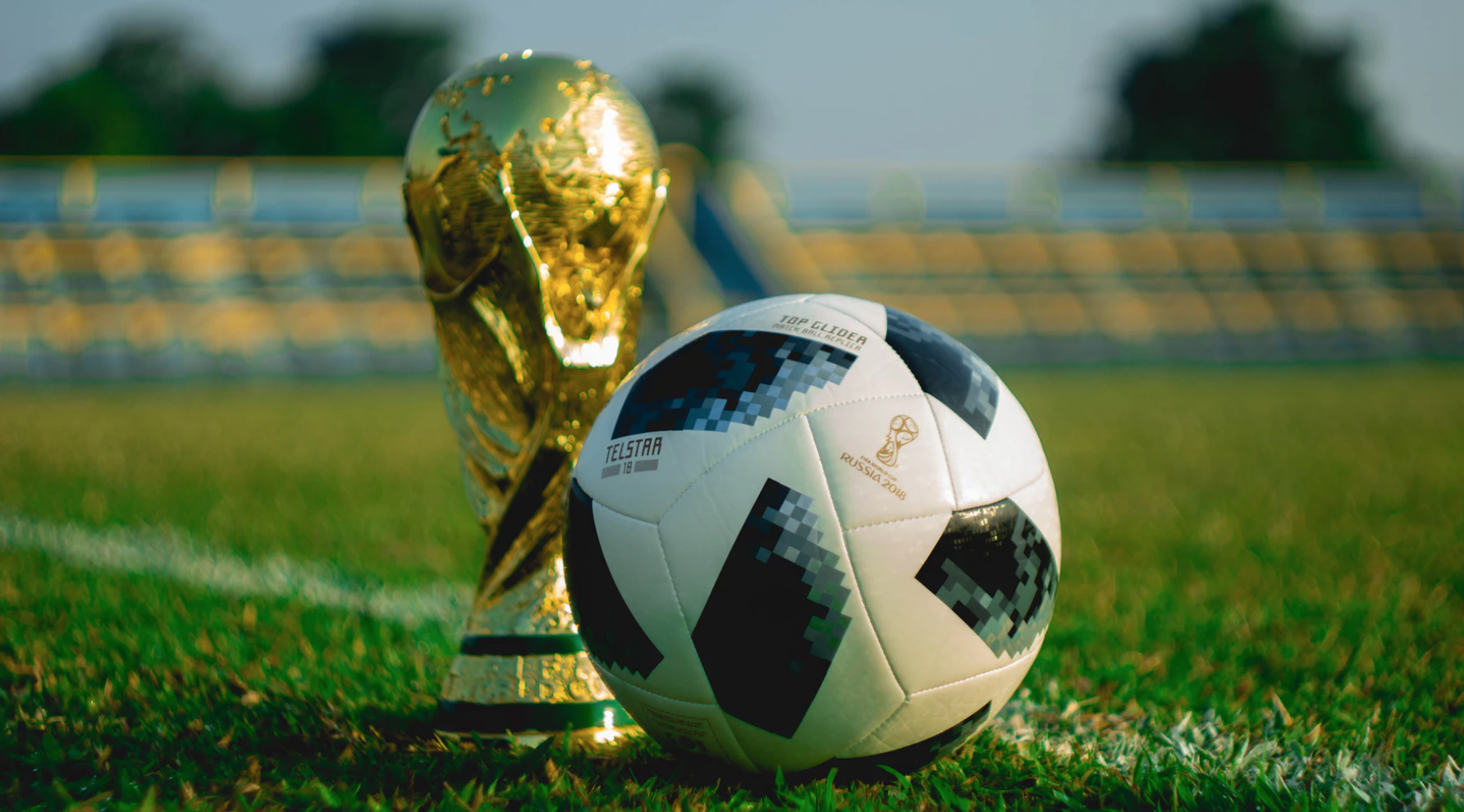 World Cup 2018 – Keeping an eye on the ball.